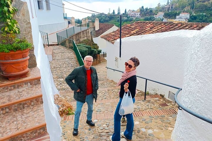 Ojen private walking tour by Tours in Malaga
