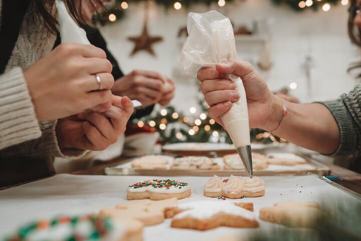 Sweet Escape: Create, Bake, and Take Home Your Creations