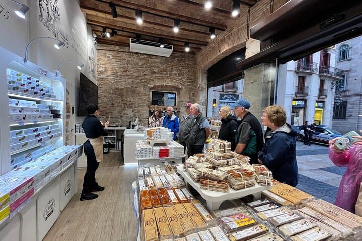 Guided tour of an artisan nougat shop in Barcelona
