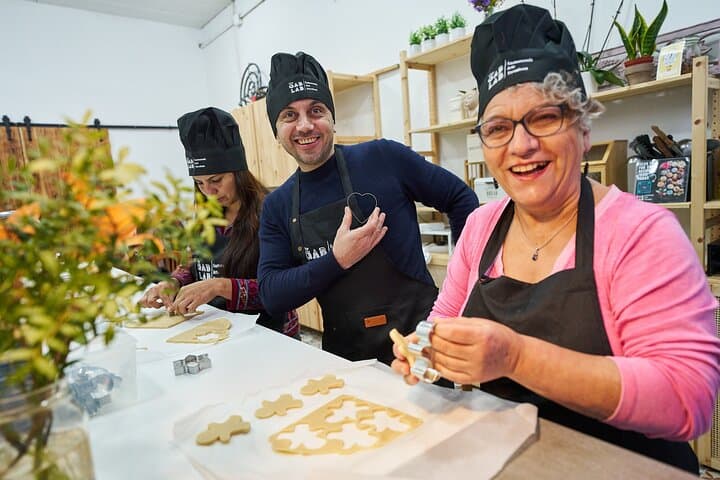 Sweet Escape: Create, Bake, and Take Home Your Creations
