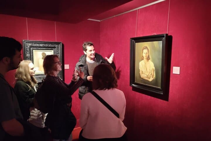 From Barcelona: Private Girona and Figueres with Dali Museum Tour