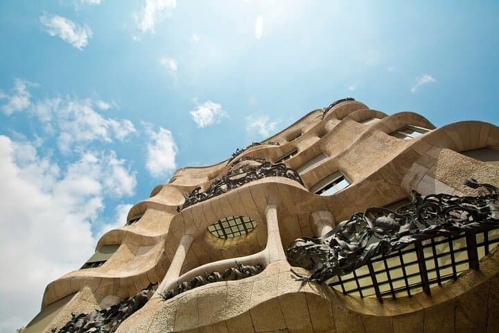 Life of Gaudi and Architectural | Walking Tour | 2h