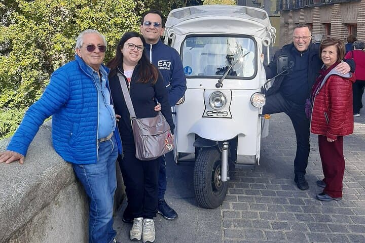 Discover Madrid in Tuk Tuk
