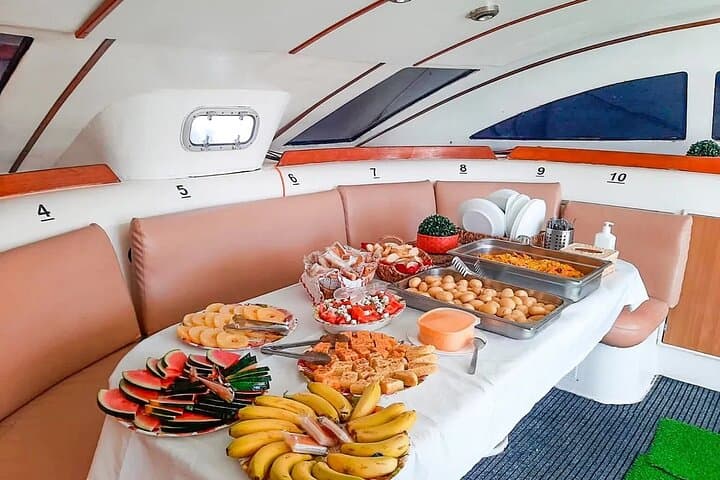 Catamaran Cruise from Puerto Rico (Full package)
