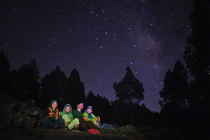 Sunset Hike and Stargazing Experience in Roque Nublo Mountains