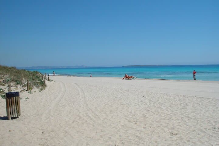 Formentera Tour from Ibiza with Transfer and Beaches