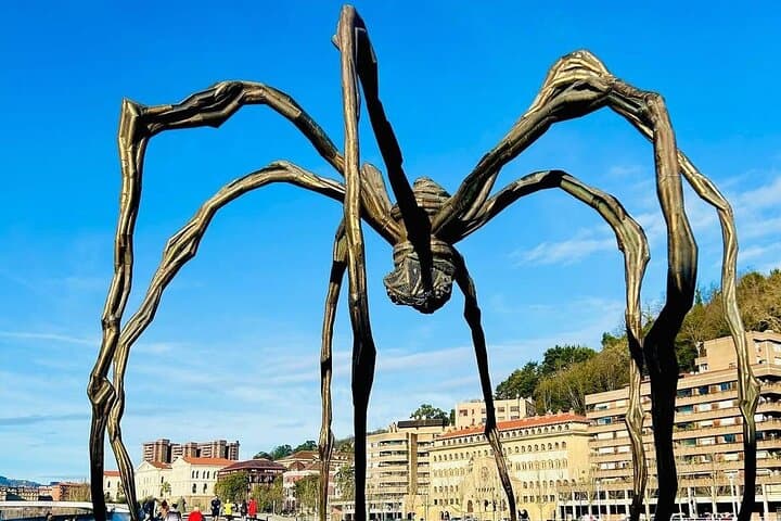 Bilbao Essential Private Tour with Guggenheim