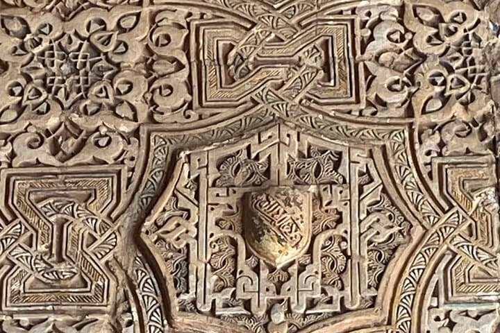 Granada Alhambra Group Tour includes Nazaries Palaces