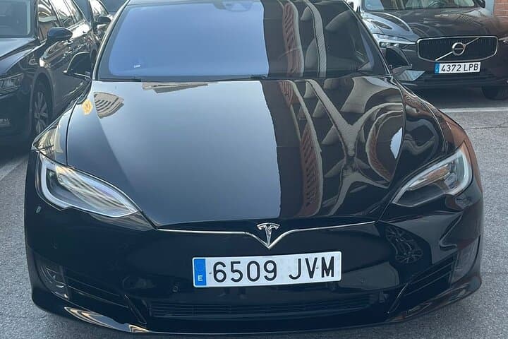 Private transfer from Airport Barcelona to Santa Susanna