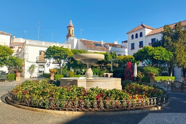 Private Trip in Gibraltar and Estepona from Marbella