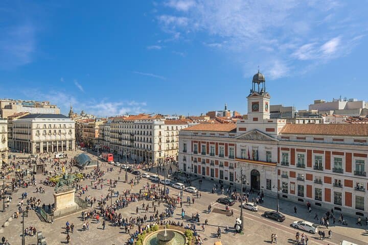 Small Group Tour of the Austrias in Madrid