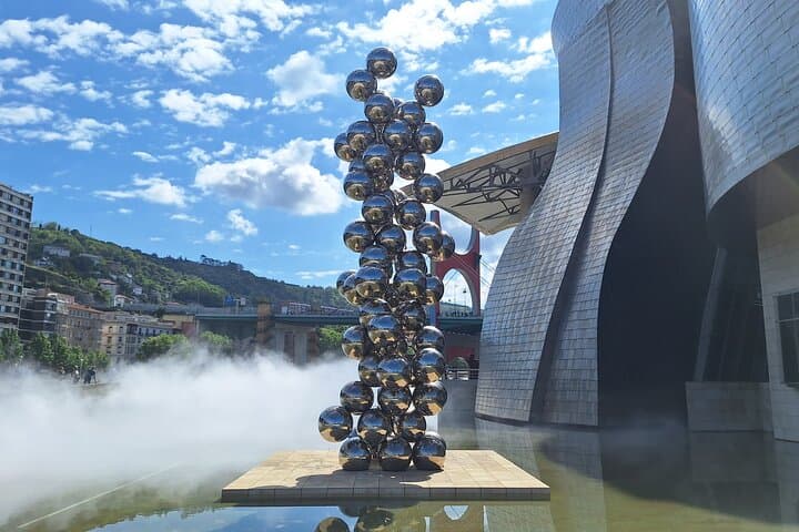 Private Bilbao City Tour and Guggenheim Museum from San Sebastian