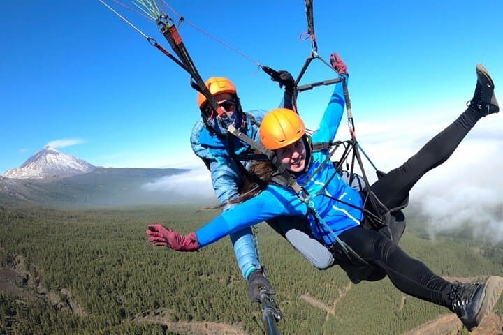 Paragliding tandem flight with views over Volcano Teide.