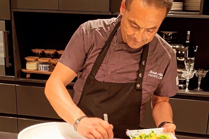 Gourmet Tapas Experience with Roberto Medda