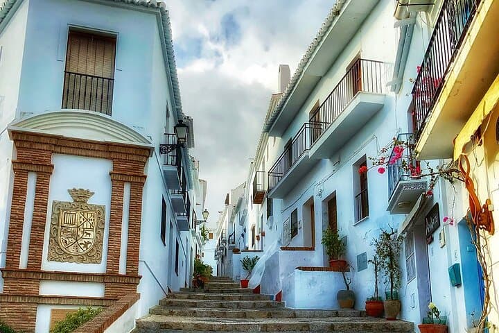 Frigiliana, Nerja Cave and The Balcony of Europe Private Tour