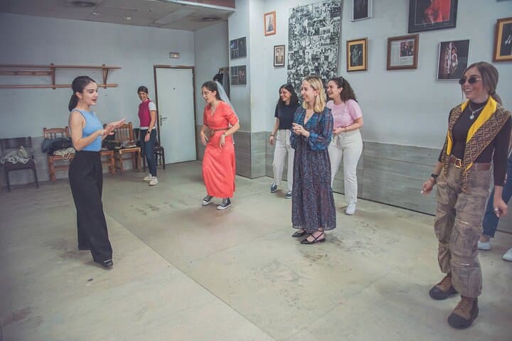 1 Hour Flamenco Class Experience in Granada