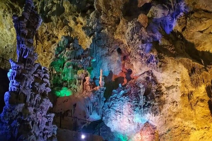 Canelobre Caves and Busot Tour from Alicante