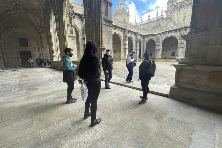 Private tours Santiago de Compostela : choose your option