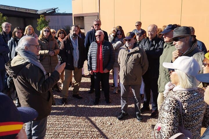 Valencia Vineyard Tour with Wine Tasting, Cava and Snacks