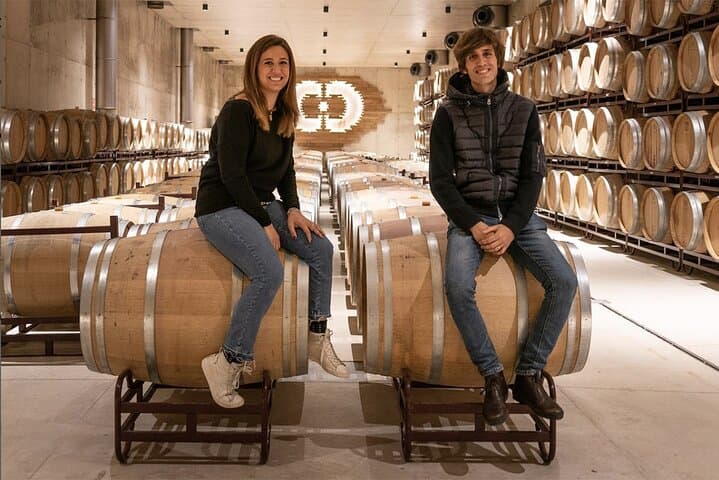 Valencia Vineyard Tour with Wine Tasting, Cava and Snacks