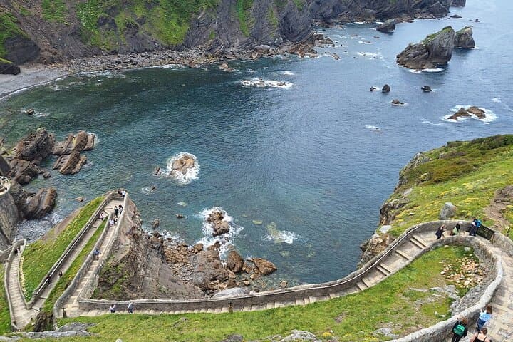 Game of Thrones Basque Coast Locations Tour from San Sebastian