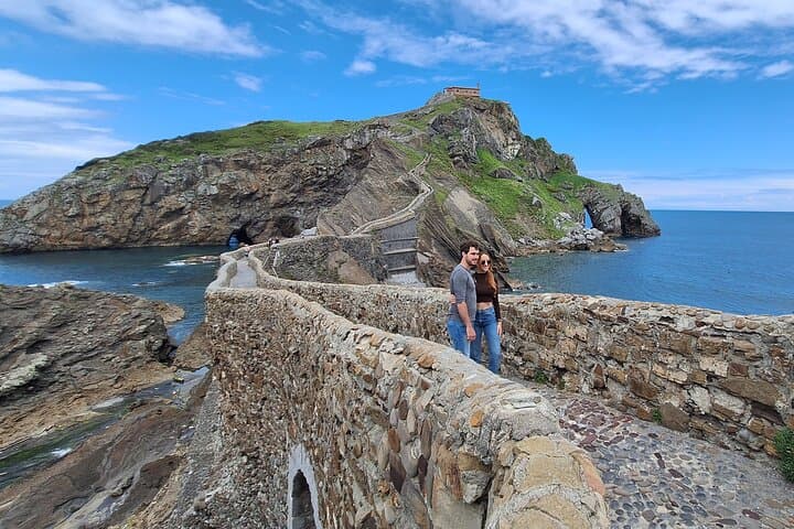 Game of Thrones Basque Coast Locations Tour from San Sebastian