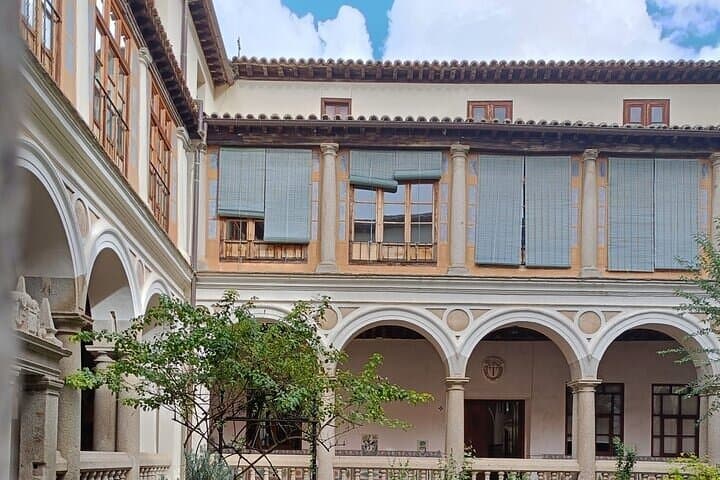 patio de la mona