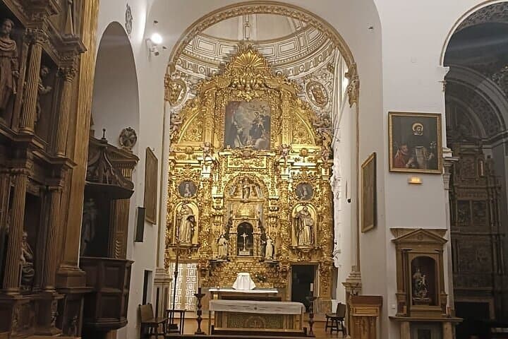 Convent Tour with Marzipan and Wine Tasting in Toledo