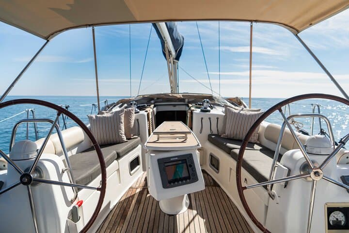VALENCIA : Full day 7h sailing, sun and Mediterranean relaxation