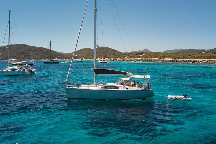 VALENCIA : Full day 7h sailing, sun and Mediterranean relaxation