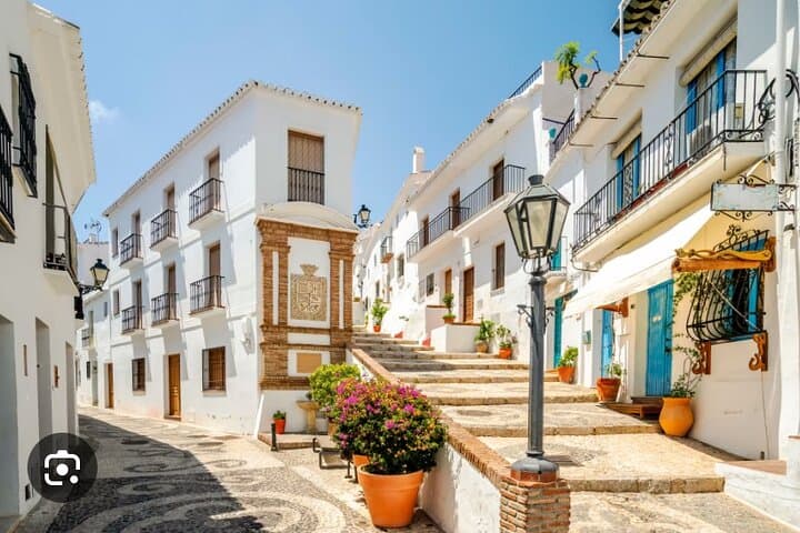 Nerja and Frigiliana Private Tour from Motril Port