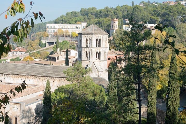 Private Full-Day Girona GOT and Costa Brava Tour
