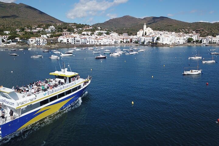 Cadaués to visit the Bay by boat