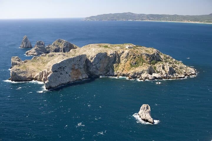 From Roses: Visit Illes Medes & Estartit (New Free Audio Guide)