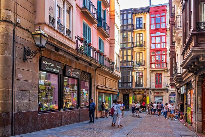 3-Day Bilbao package with boat ride, pintxos & Guggenheim Museum