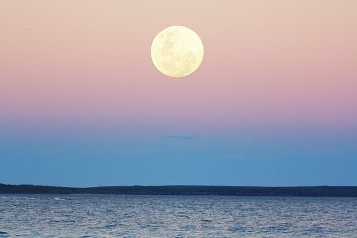 Full Moon at dusk