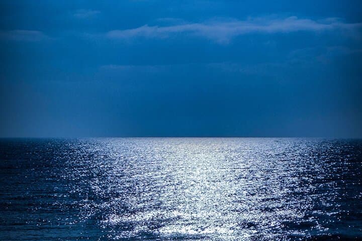 Sea illuminated by the Full Moon