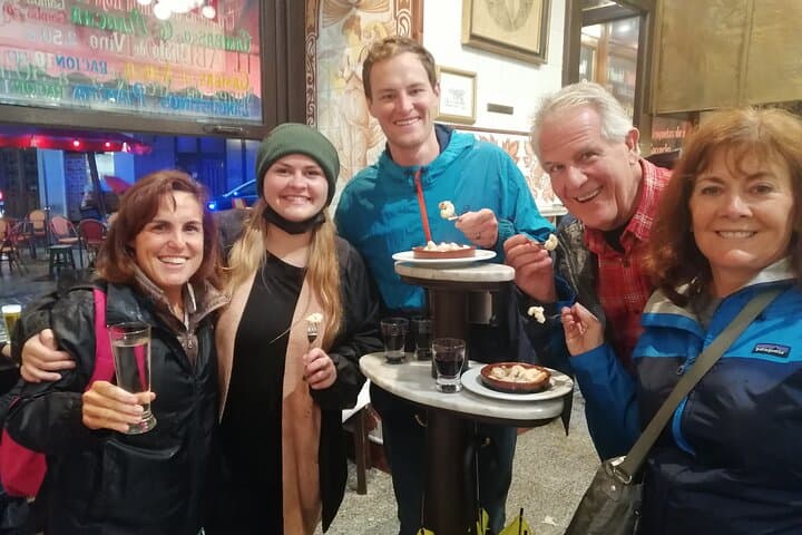 Private Tapas Tour (Only your group will participate)