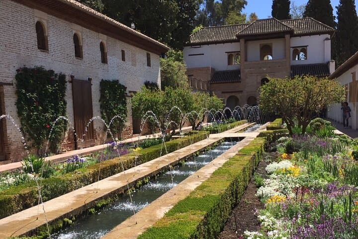 Alhambra Esencial