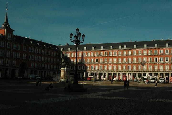 Timeless Elegance Professional Photoshoot at Plaza Mayor
