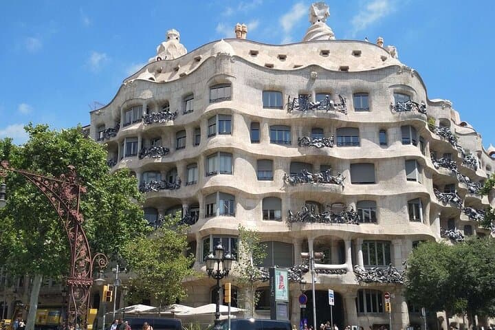 This is "La Pedrera" by Gaudi. It is amazing isn´t it?