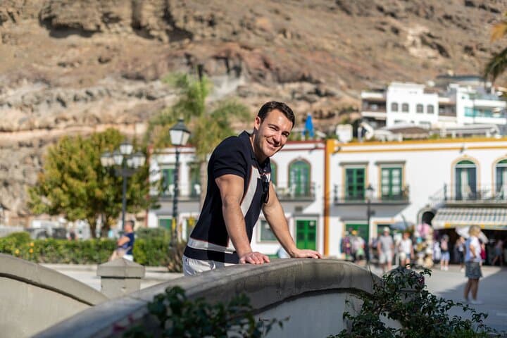 Photoshoot at Puerto de Mogán Flowering Seaside Fish Village