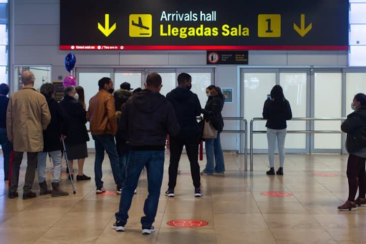 Private Transportation to Madrid Airport with Hotel Pickup