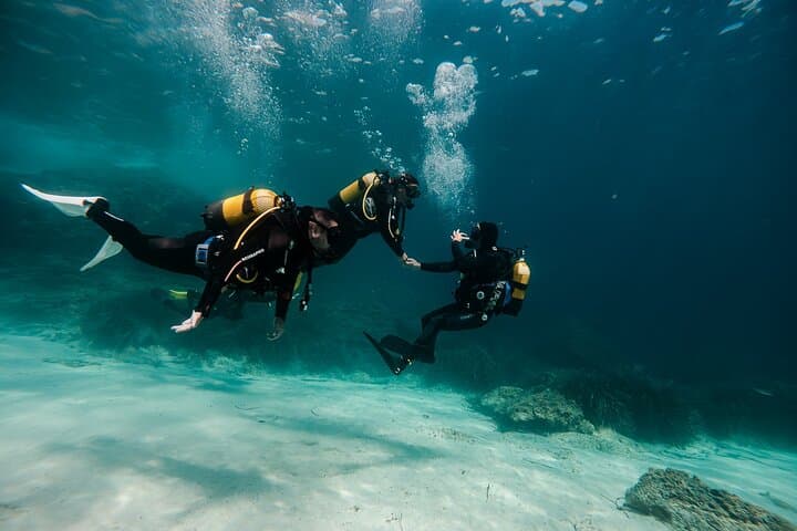 Try Scuba Diving by Boat in Mallorca
