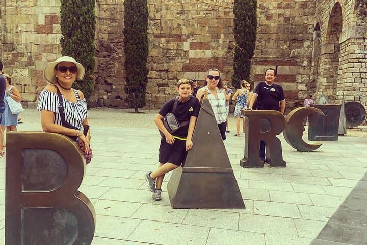 Barcelona Private Religious & Jewish Tour: with Sagrada Familia