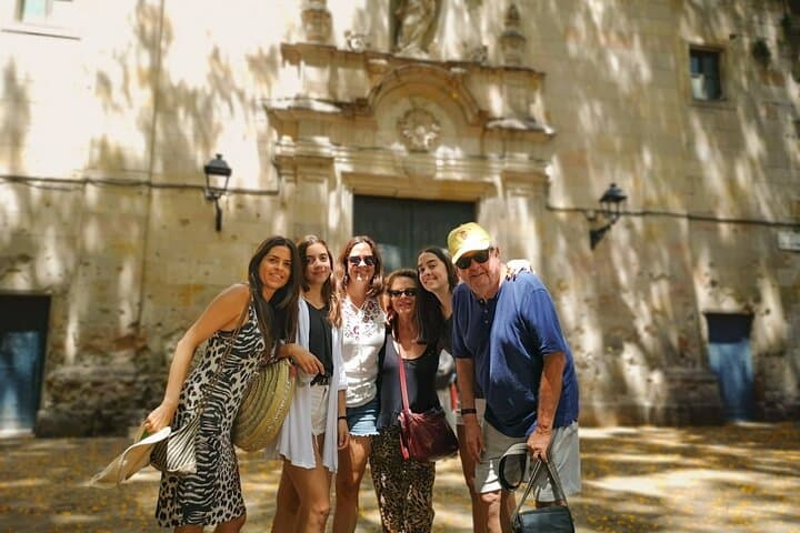 Barcelona Private Religious & Jewish Tour: with Sagrada Familia