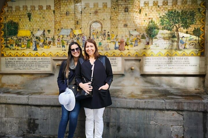 Barcelona Private Religious & Jewish Tour: with Sagrada Familia