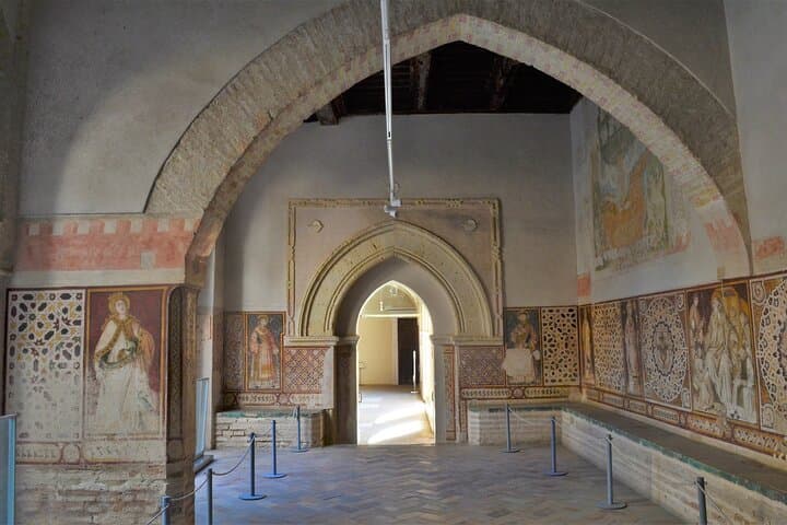 Guided tour of the Monastery of San Isidoro del Campo
