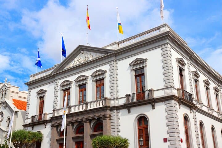 Tenerife Scavenger Hunt & Highlights Self-Guided Walking Tour