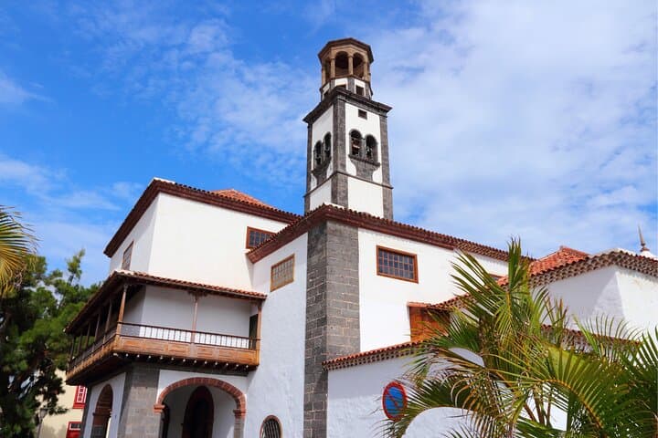 Tenerife Scavenger Hunt & Highlights Self-Guided Walking Tour